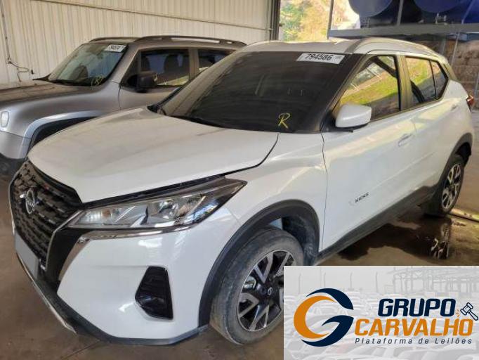 NISSAN KICKS 22/23