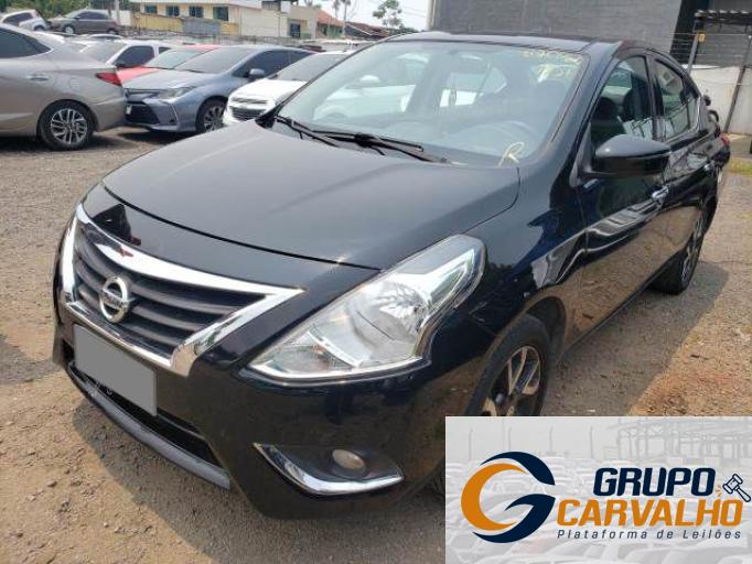 NISSAN VERSA 16/16