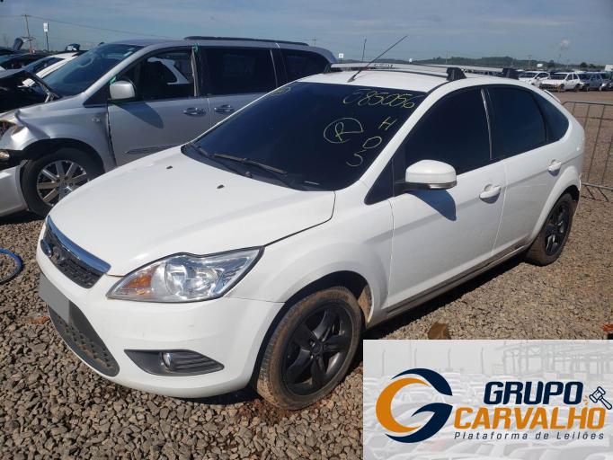 FORD FOCUS 13/13