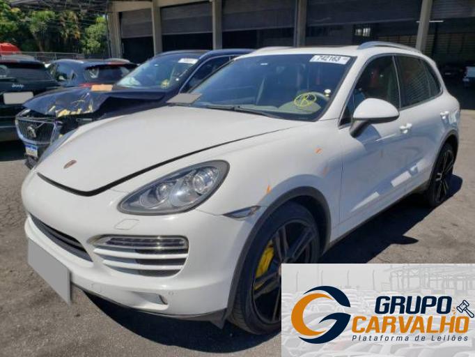 PORSCHE CAYENNE 13/13