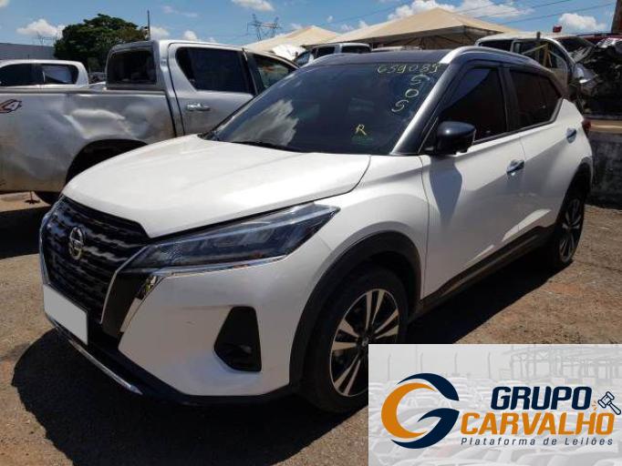 NISSAN KICKS 21/22