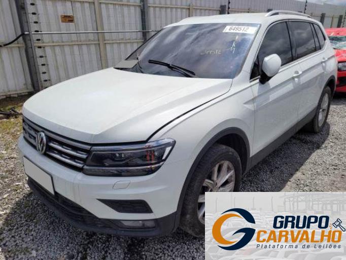 VOLKSWAGEN TIGUAN 18/18 VOLKSWAGEN TIGUAN 18/18