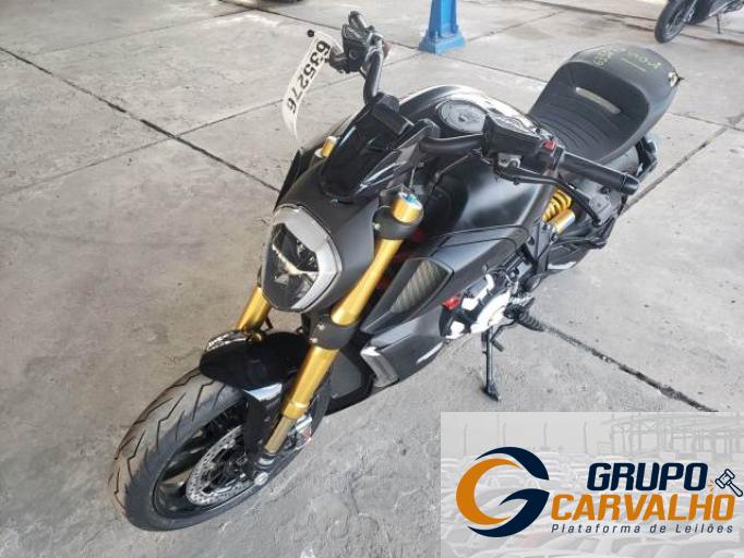 DUCATI DIAVEL 20/20